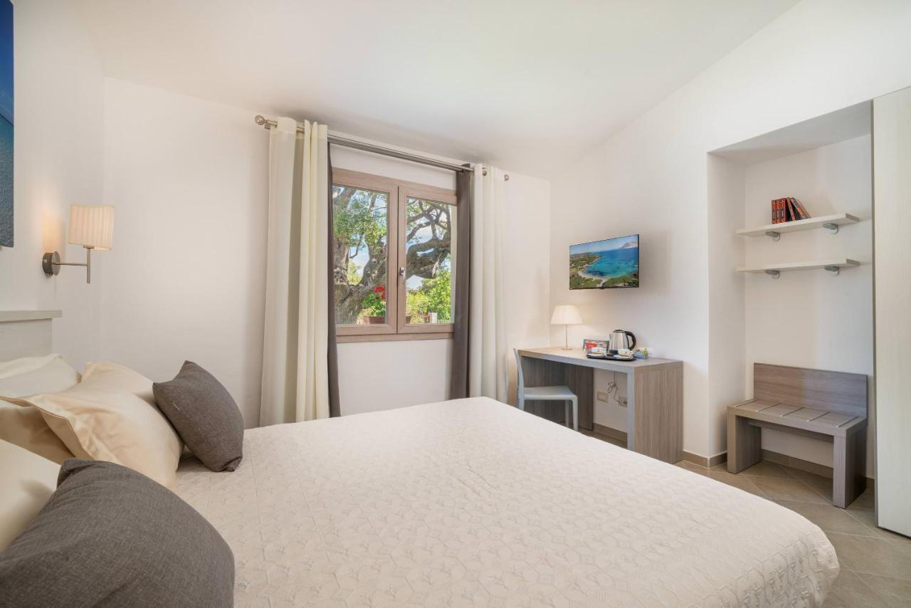 Residenza L'Alzoni Hotel San Teodoro  Luaran gambar