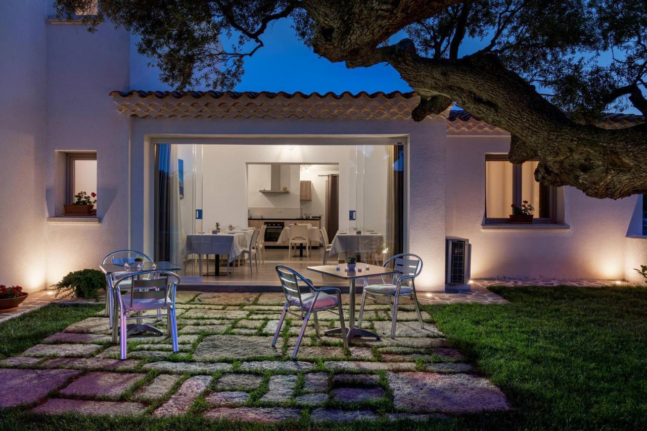 Residenza L'Alzoni Hotel San Teodoro  Luaran gambar