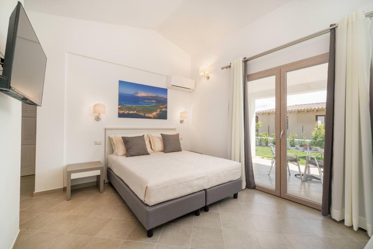Residenza L'Alzoni Hotel San Teodoro  Luaran gambar