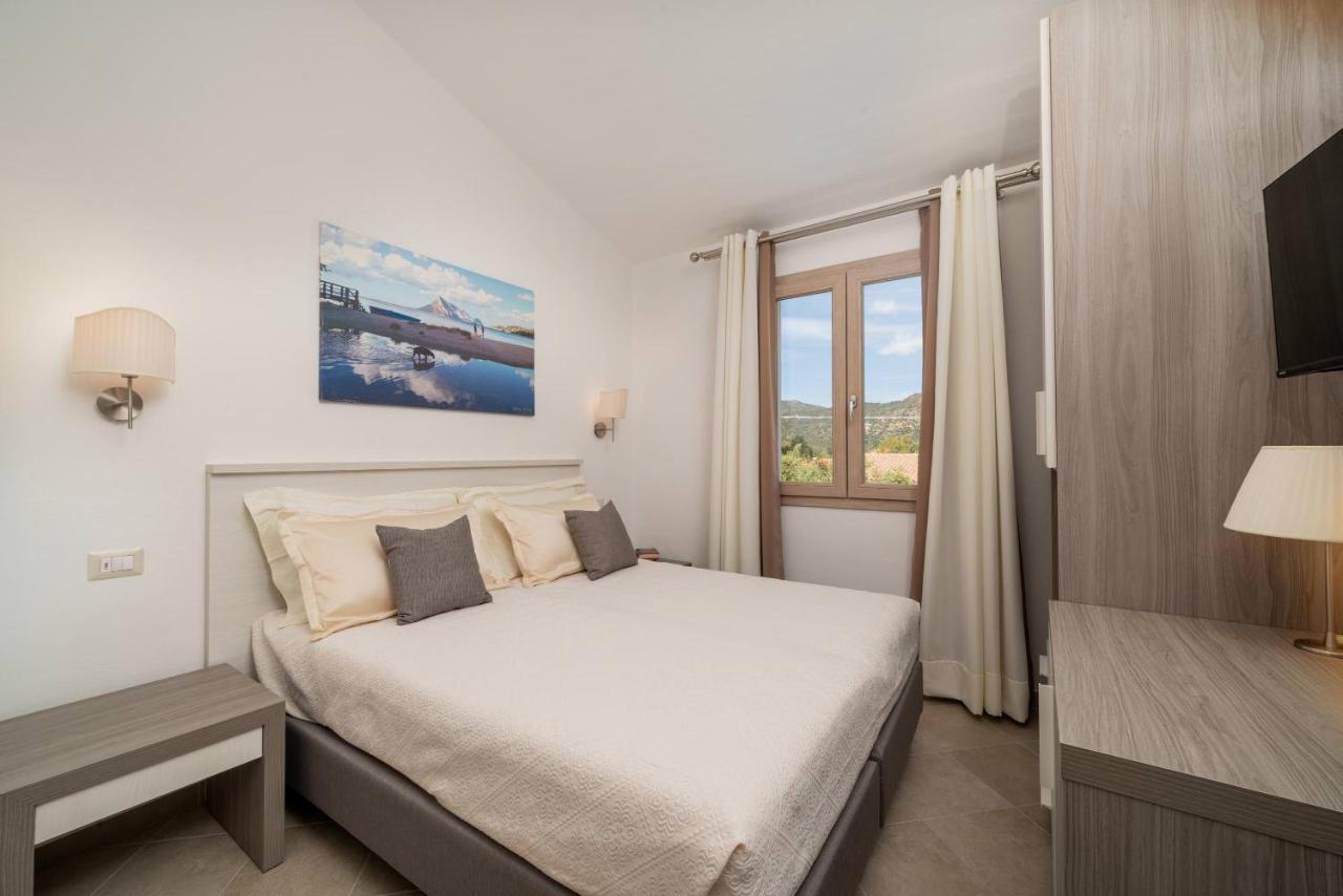 Residenza L'Alzoni Hotel San Teodoro  Luaran gambar