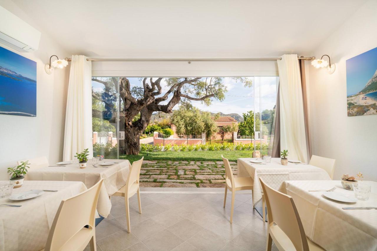 Residenza L'Alzoni Hotel San Teodoro  Luaran gambar