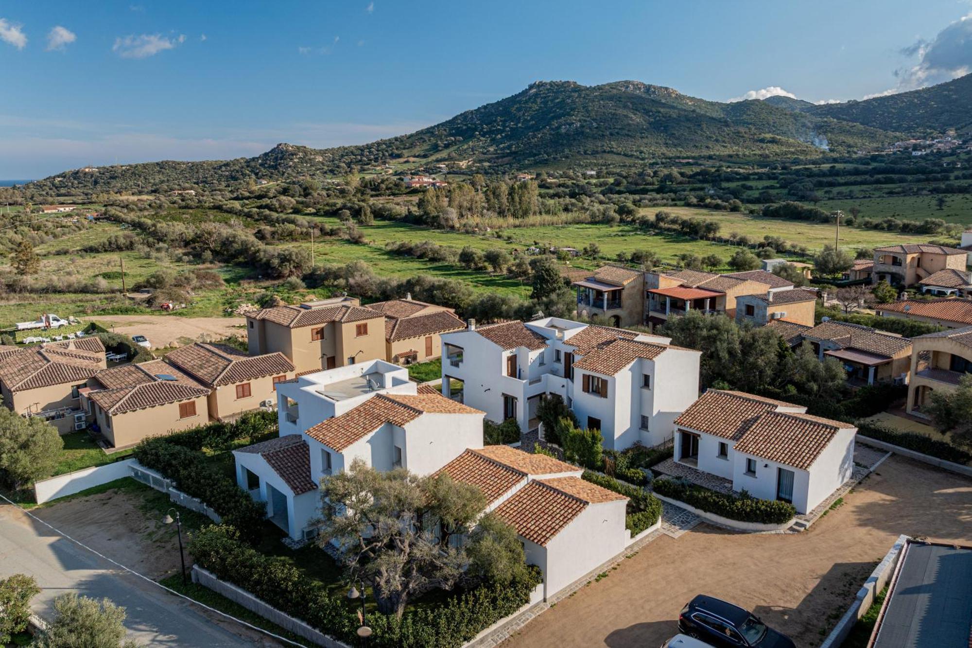 Residenza L'Alzoni Hotel San Teodoro  Luaran gambar
