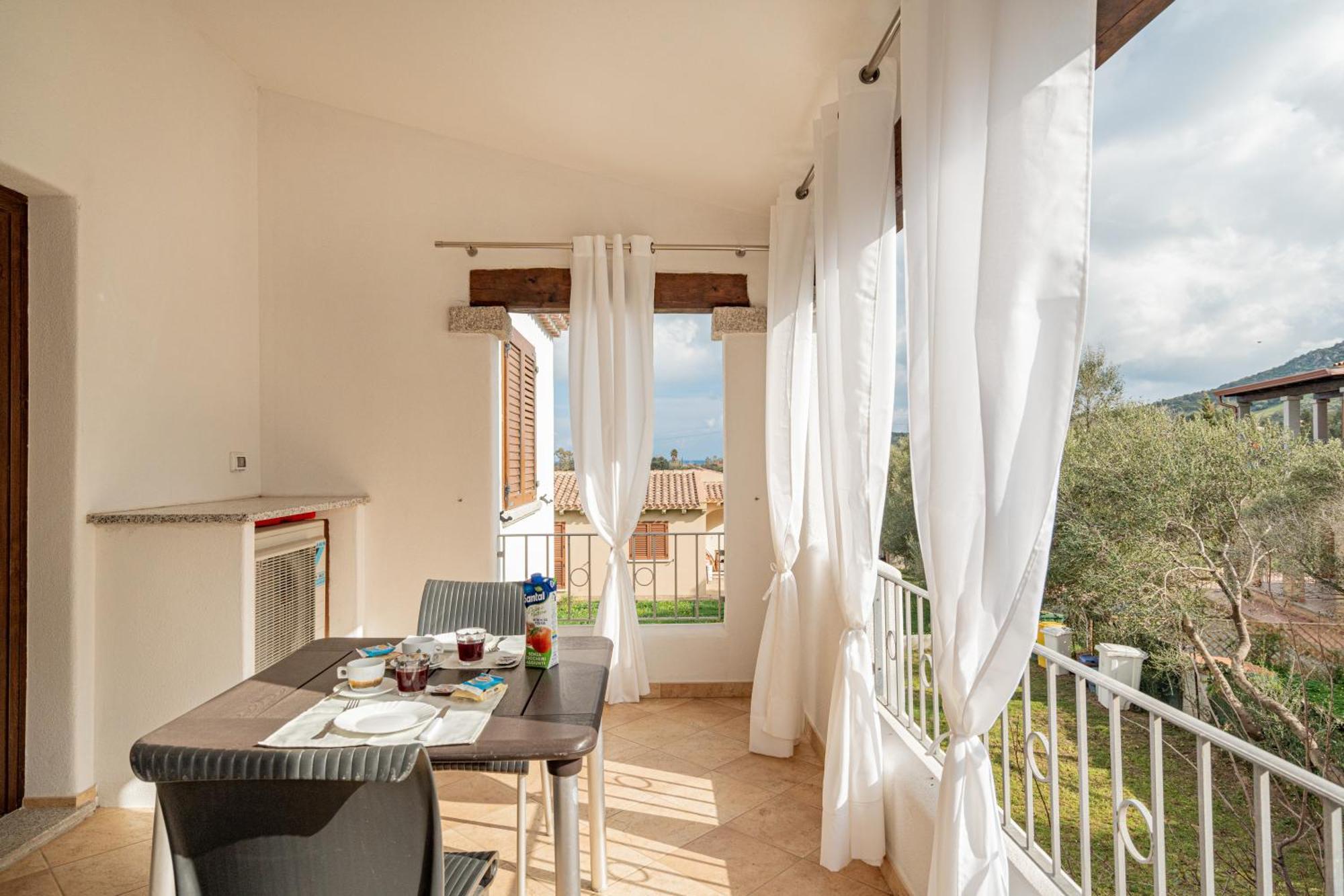 Residenza L'Alzoni Hotel San Teodoro  Luaran gambar