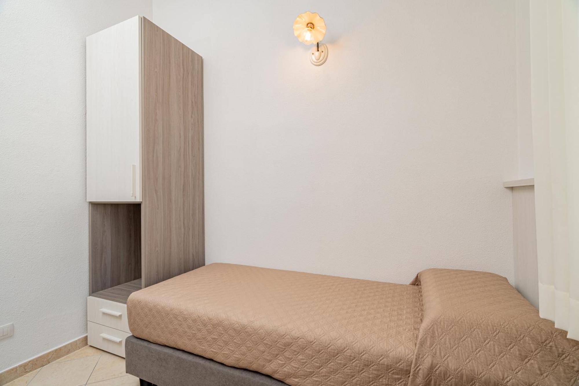 Residenza L'Alzoni Hotel San Teodoro  Luaran gambar