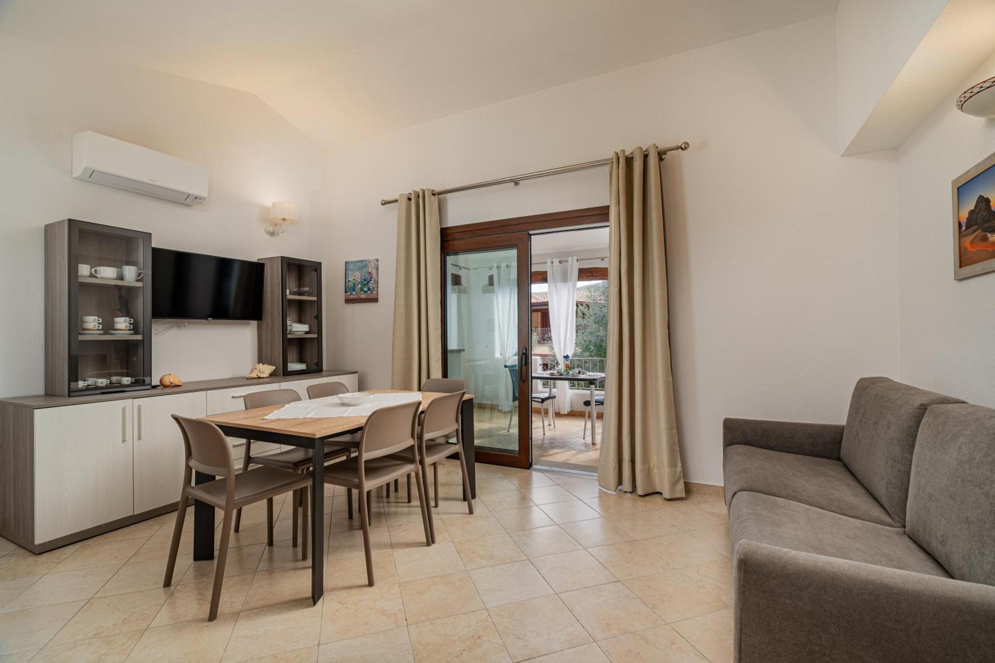 Residenza L'Alzoni Hotel San Teodoro  Luaran gambar